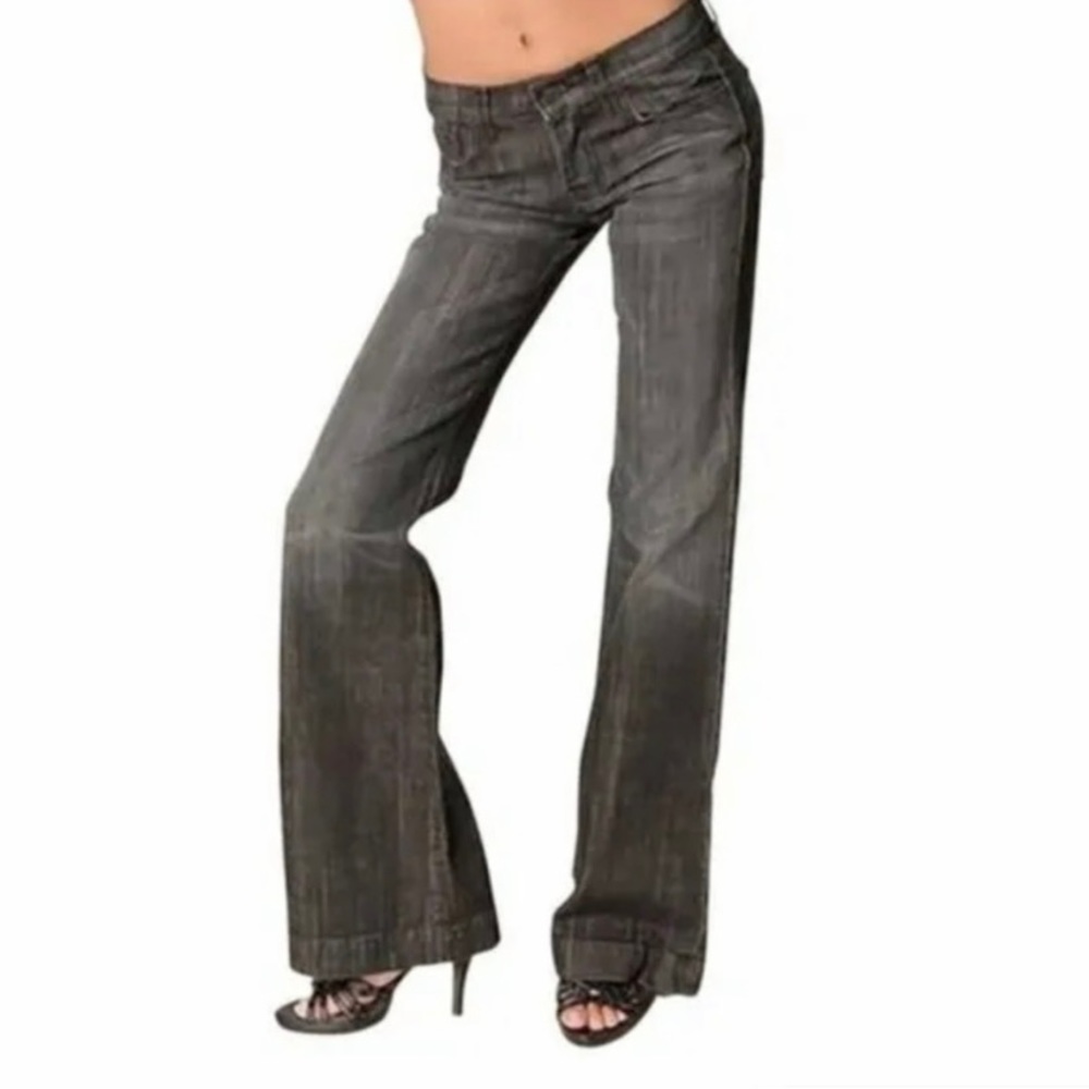 7 For All Mankind Women’s Flare Jeans in Washed Gray